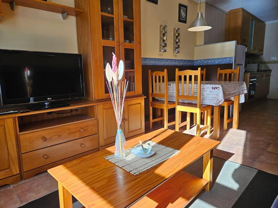 21A02 Coqueto Apartamento Con Garaje Felechosa Buitenkant foto