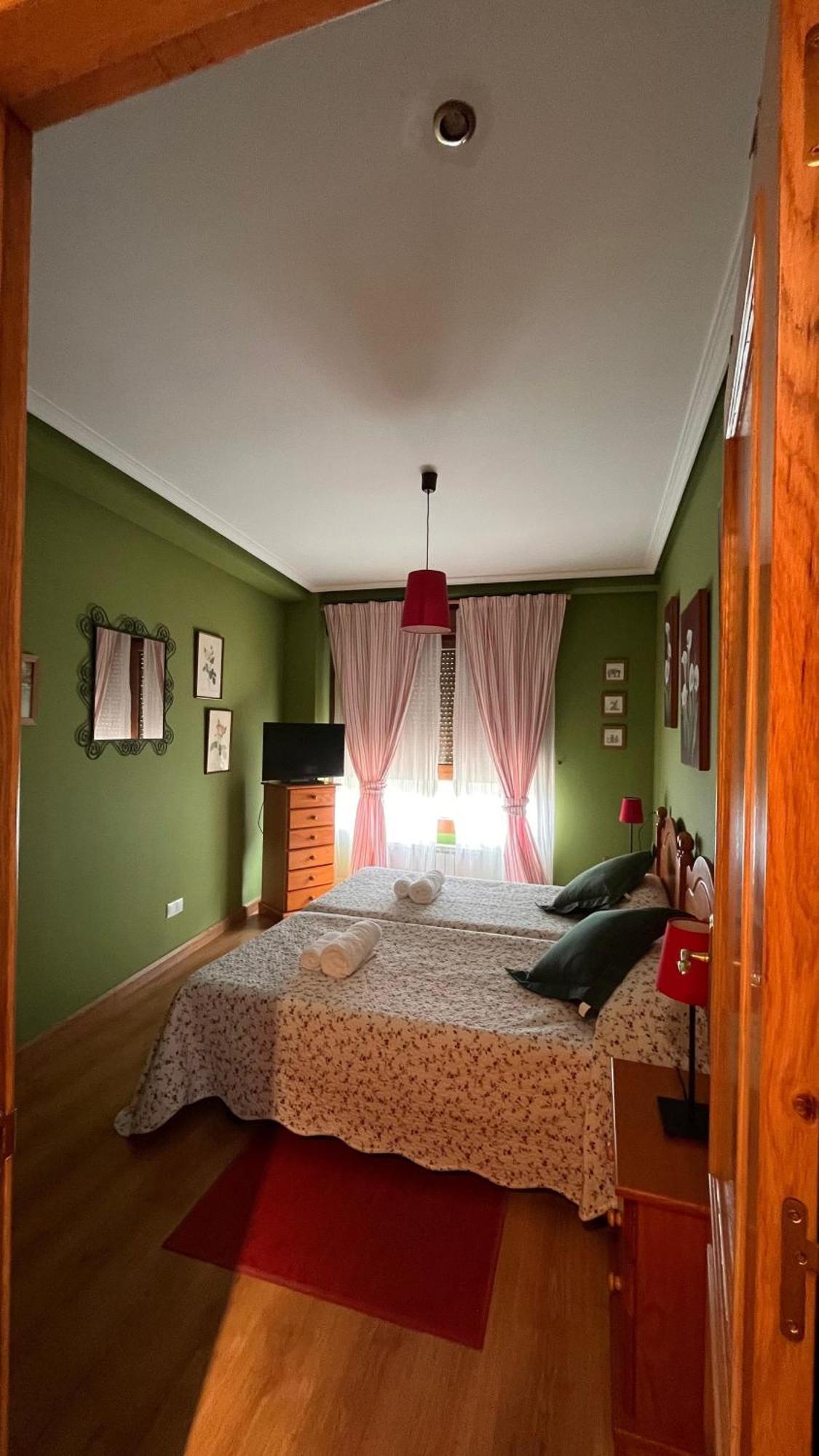 21A02 Coqueto Apartamento Con Garaje Felechosa Buitenkant foto